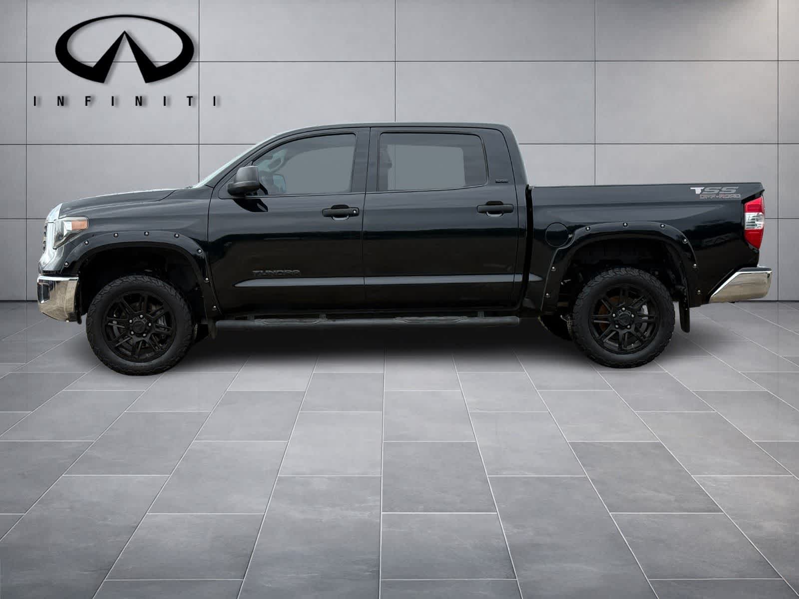 2018 Toyota Tundra SR5