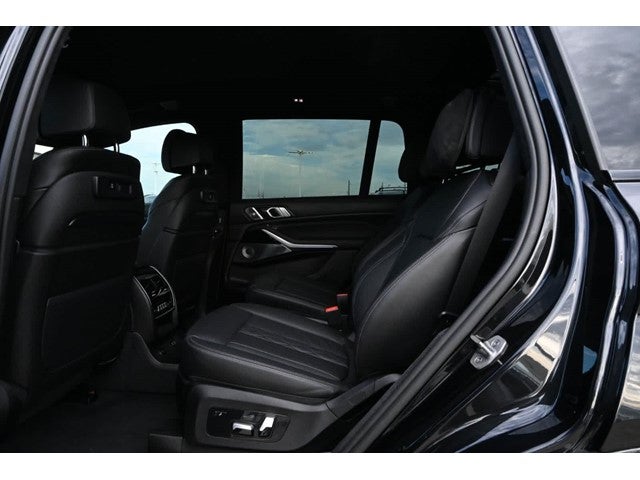 2021 BMW X7 M50i M50i