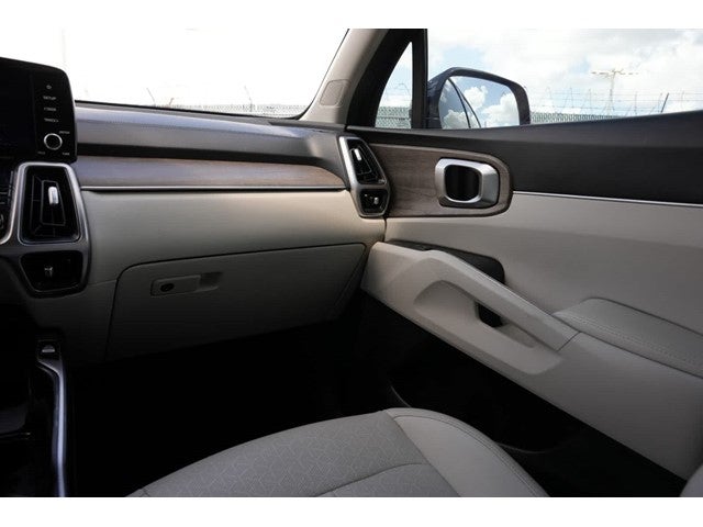 2022 Kia Sorento EX