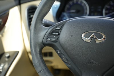 2016 INFINITI QX50 RWD 4dr