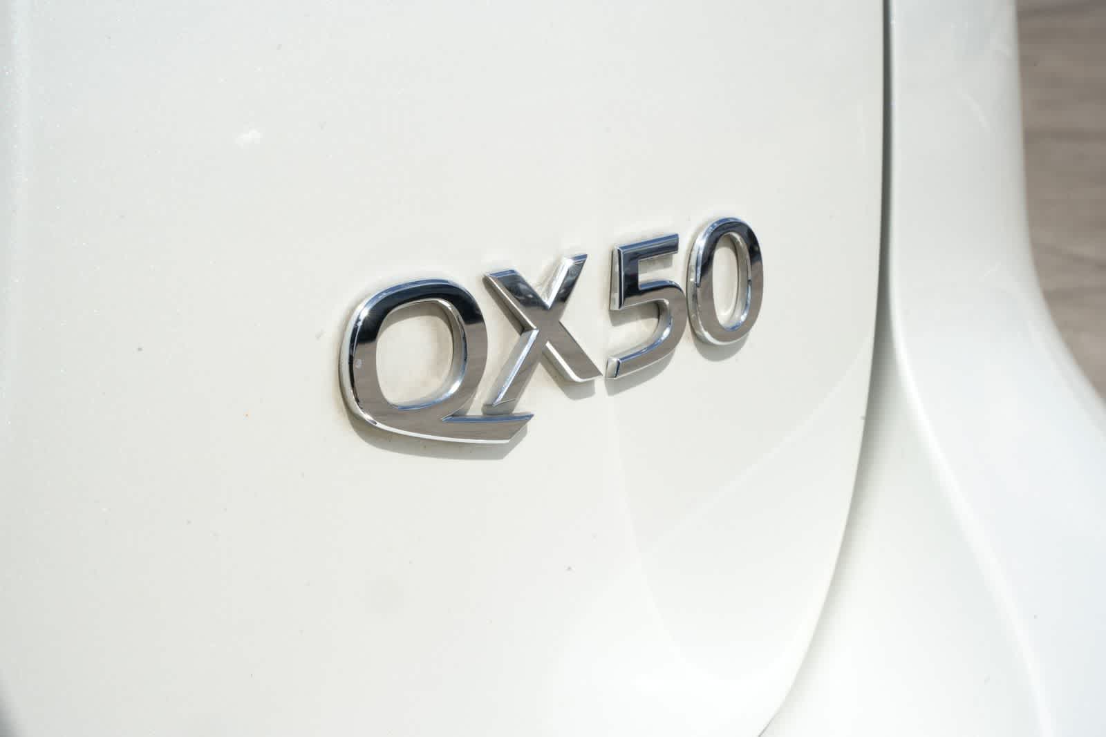 2016 INFINITI QX50 RWD 4dr