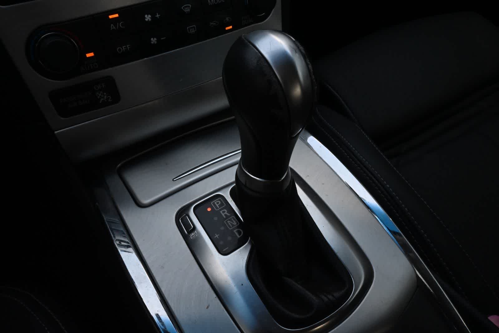 2014 INFINITI Q60 Coupe Journey
