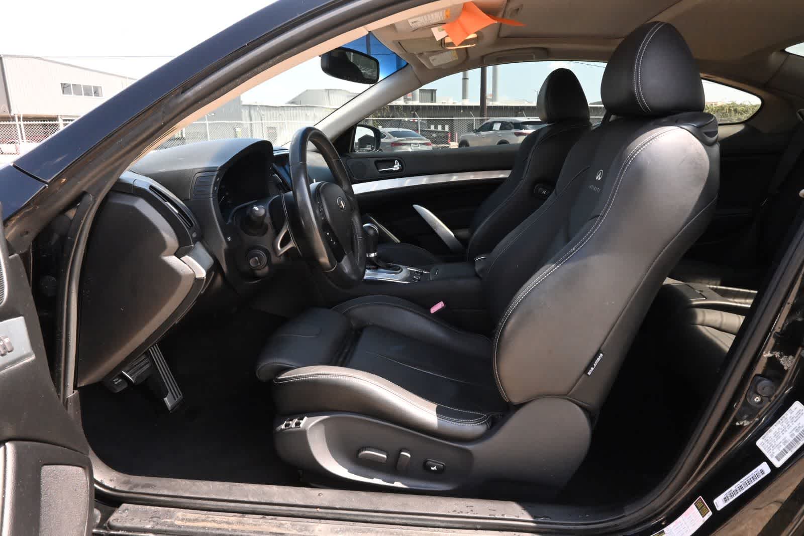 2014 INFINITI Q60 Coupe Journey