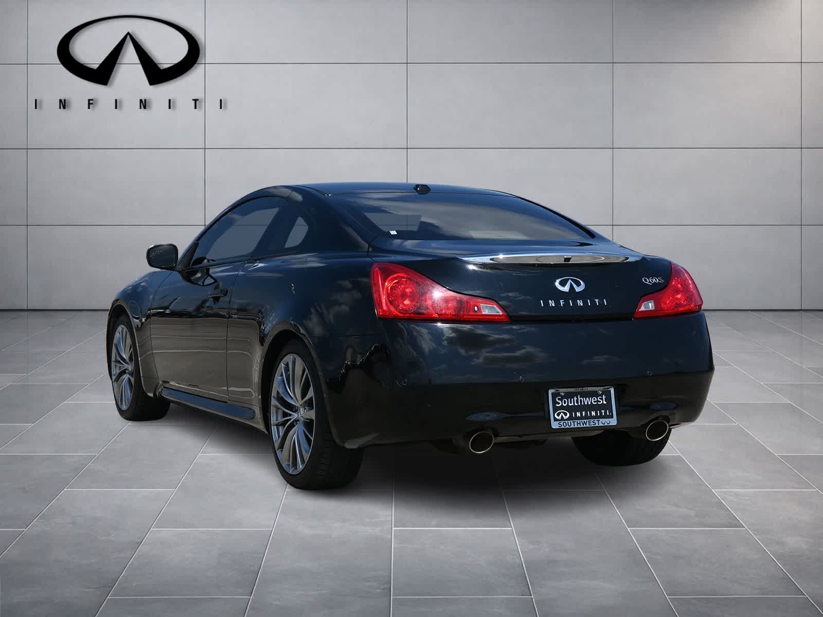 2014 INFINITI Q60 Coupe Journey