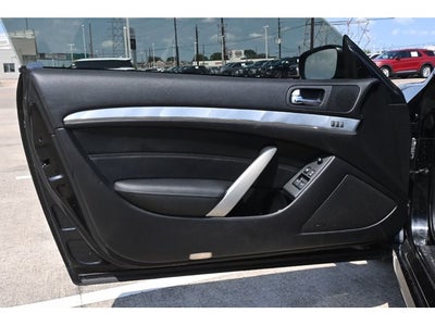 2014 INFINITI Q60 Coupe Journey
