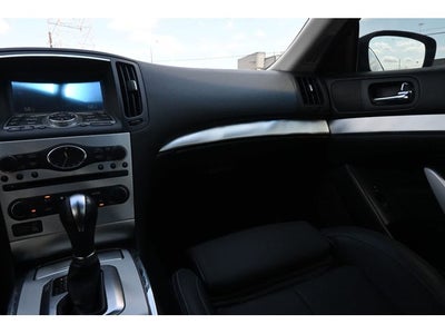 2014 INFINITI Q60 Coupe Journey