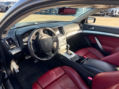 2011 INFINITI G37 Coupe IPL