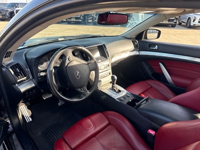 2011 INFINITI G37 Coupe IPL