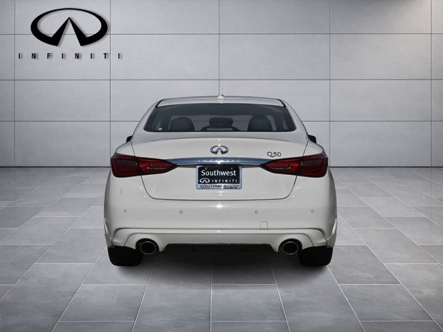 2023 INFINITI Q50 LUXE