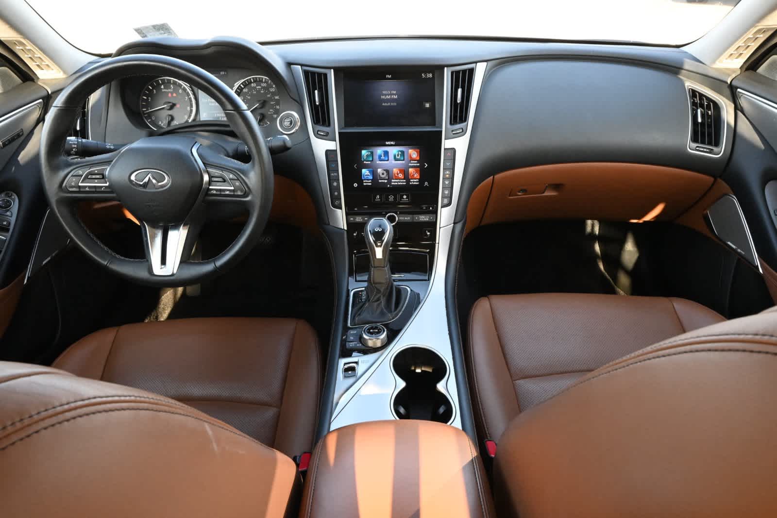 2023 INFINITI Q50 LUXE
