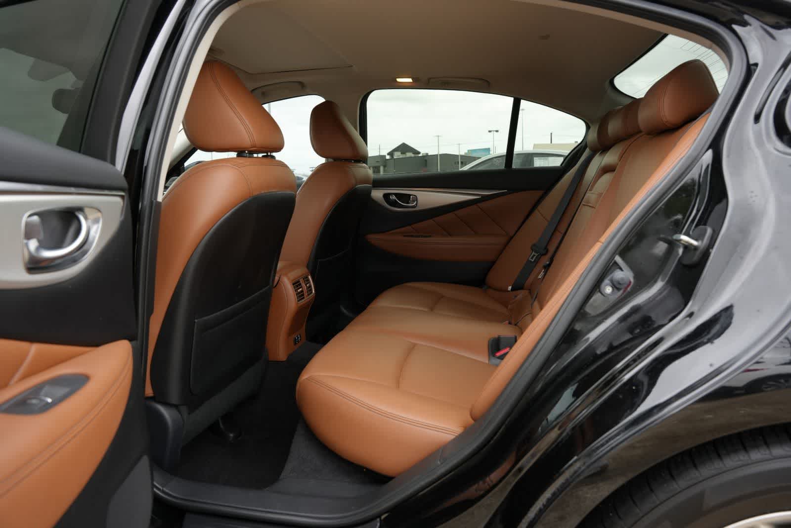 2023 INFINITI Q50 LUXE