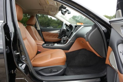 2023 INFINITI Q50 LUXE