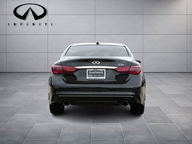 2023 INFINITI Q50 LUXE