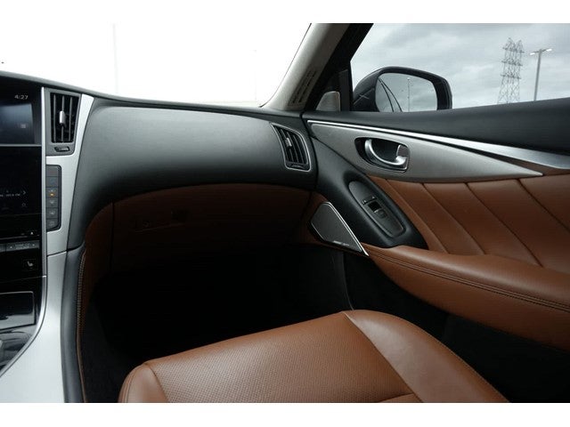 2023 INFINITI Q50 LUXE