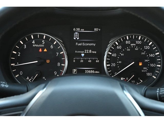 2023 INFINITI Q50 LUXE