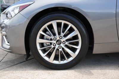 2023 INFINITI Q50 LUXE