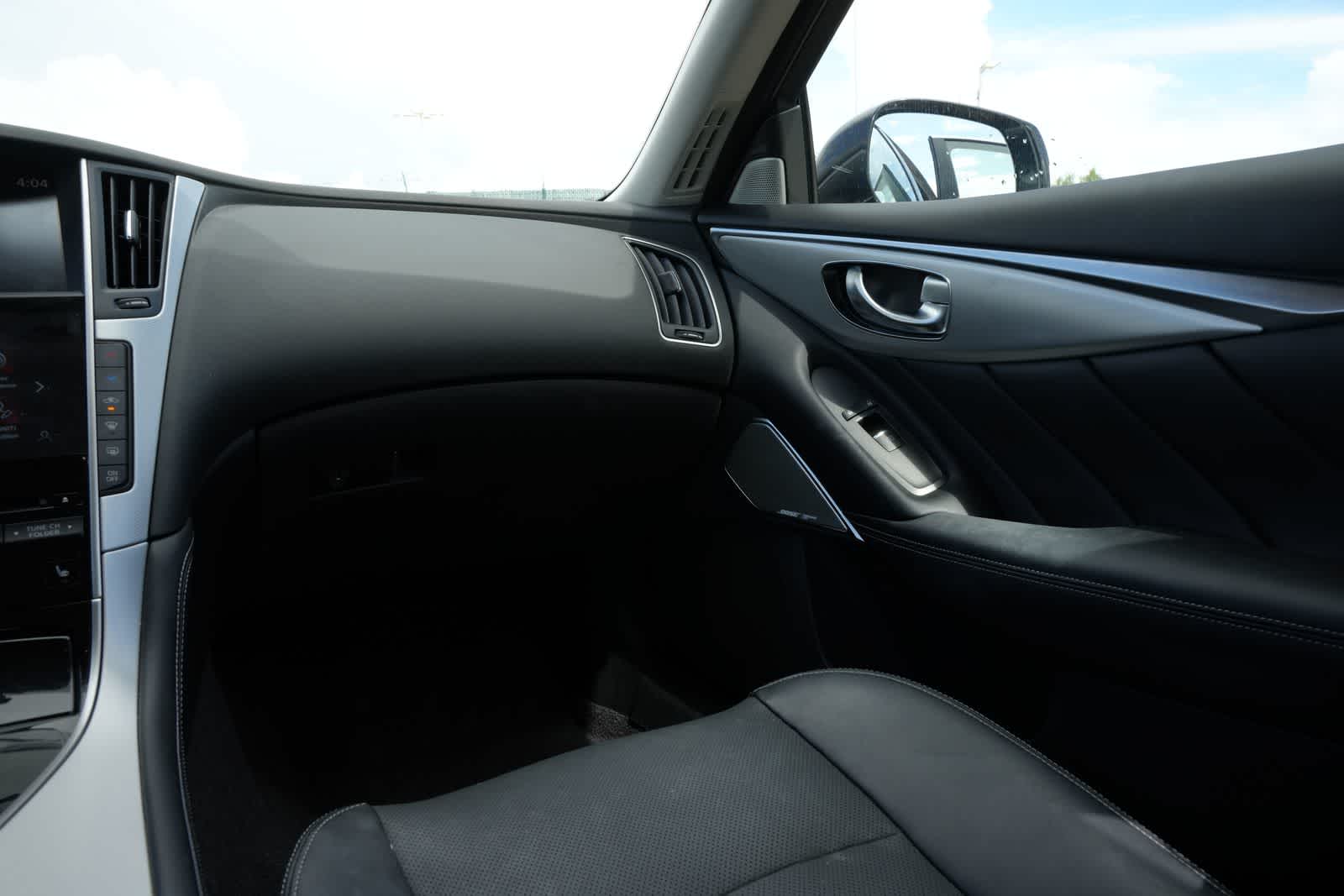 2023 INFINITI Q50 LUXE