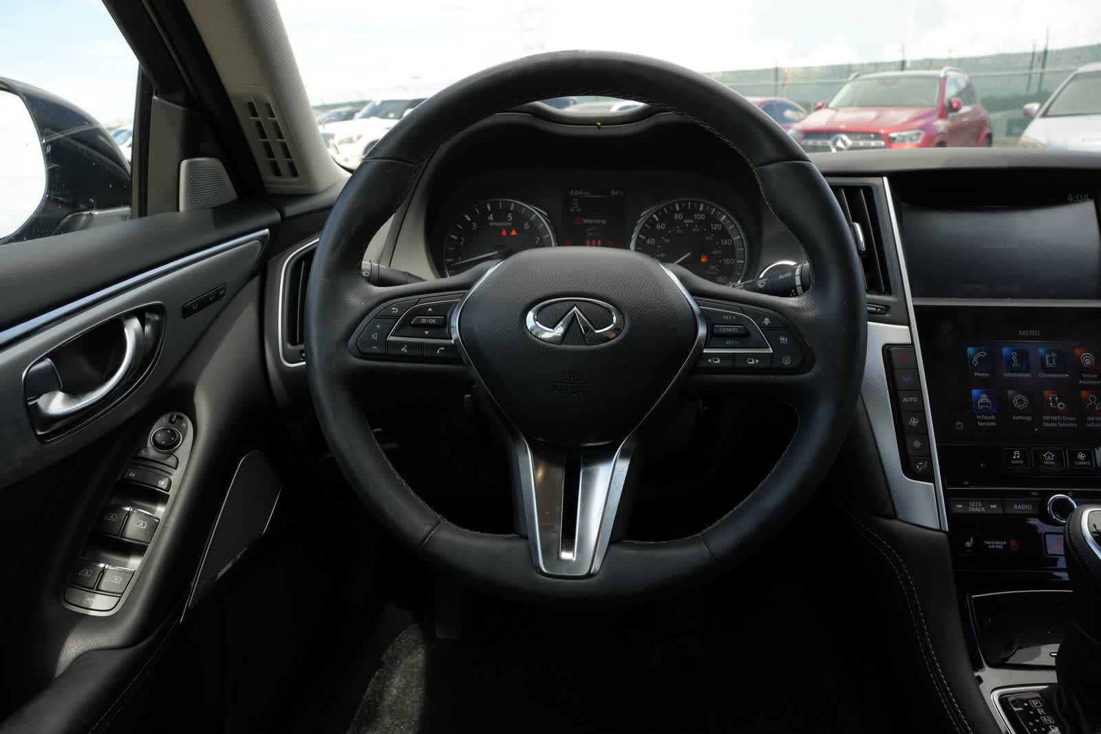 2023 INFINITI Q50 LUXE