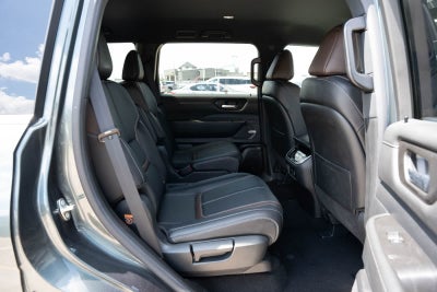2025 Nissan Armada SL