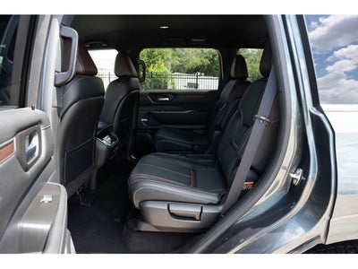 2025 Nissan Armada SL