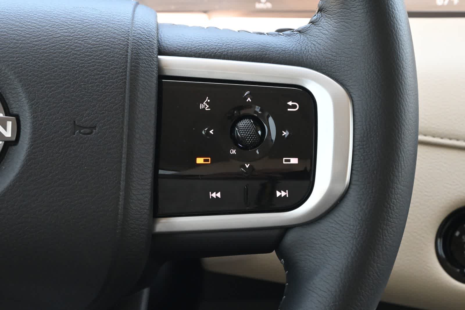 2025 Nissan Armada Platinum