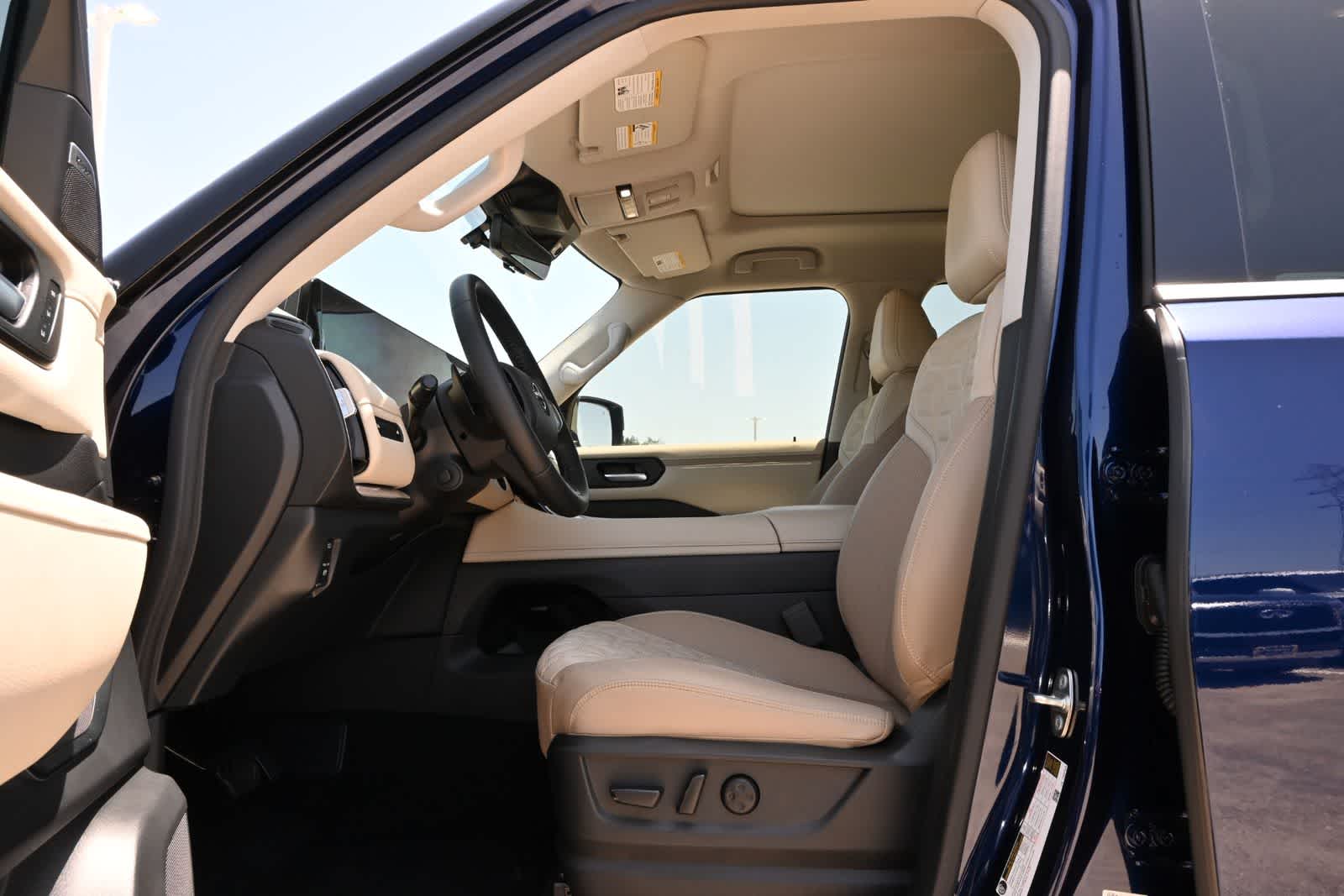 2025 Nissan Armada Platinum