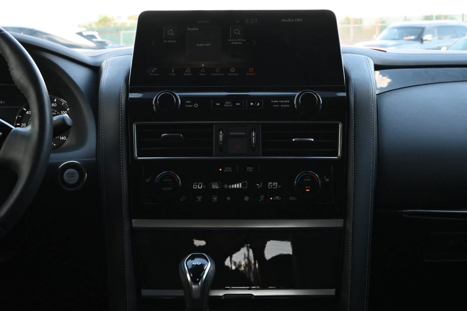 2022 INFINITI QX80 LUXE