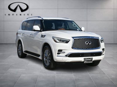 2022 INFINITI QX80 LUXE