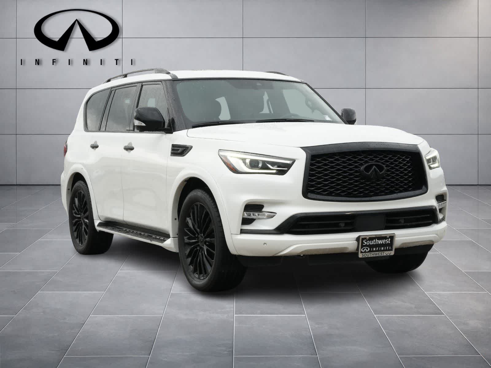 2023 INFINITI QX80 SENSORY