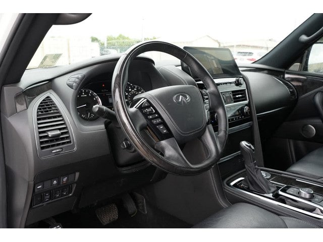 2023 INFINITI QX80 SENSORY