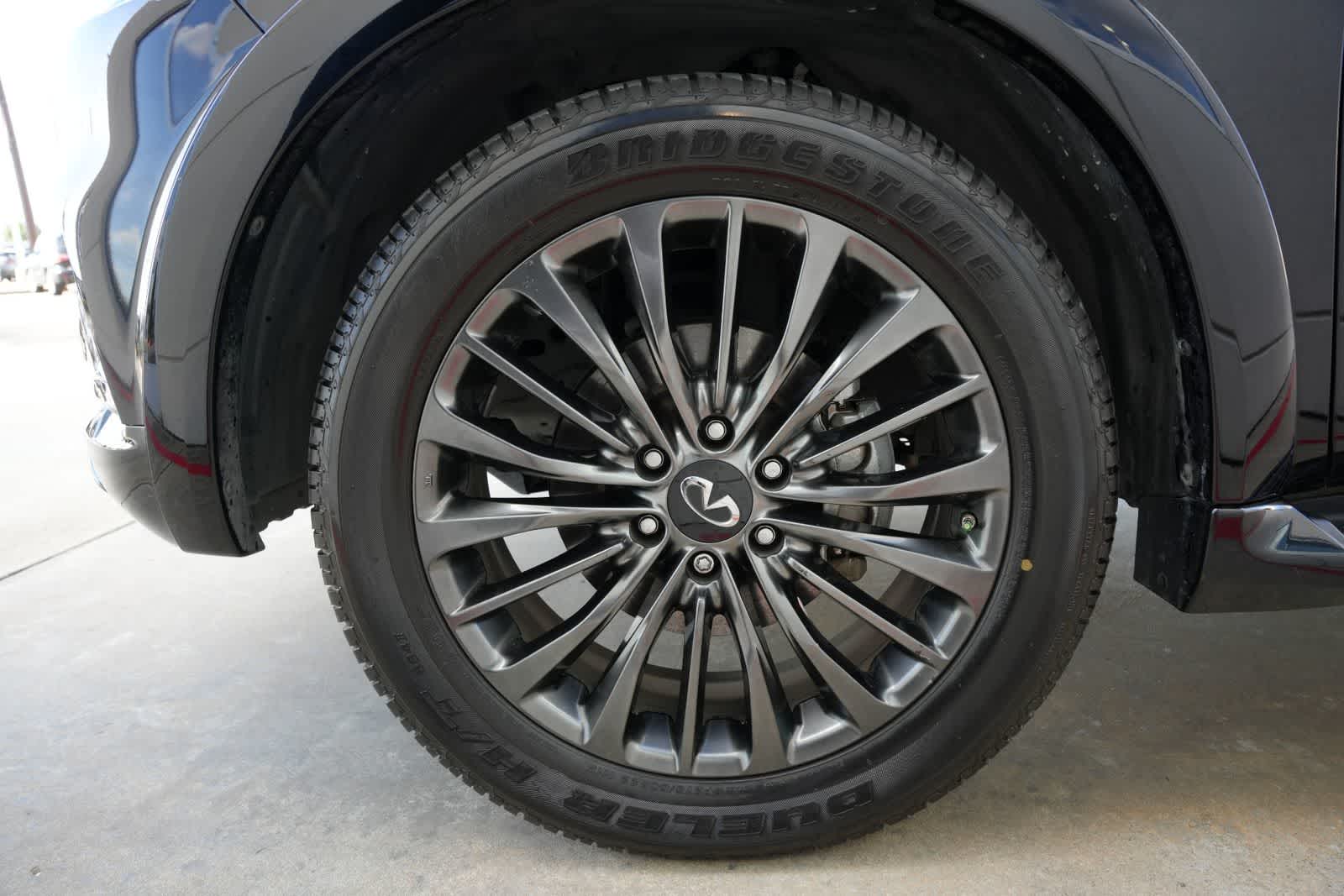 2022 INFINITI QX80 SENSORY