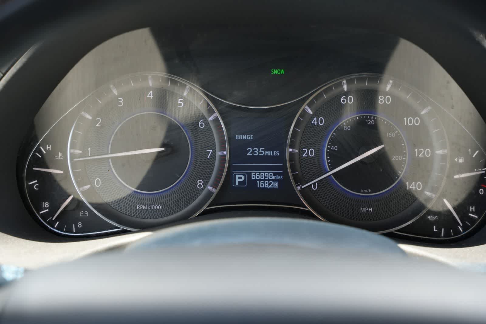 2014 INFINITI QX80 2WD 4dr