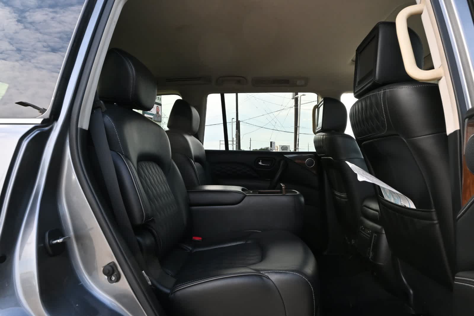 2019 INFINITI QX80 LUXE