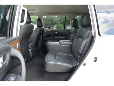 2017 INFINITI QX80 RWD
