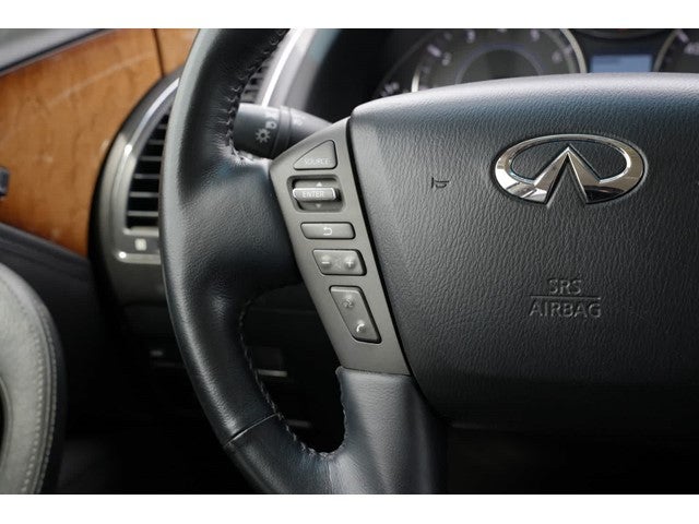 2014 INFINITI QX80 2WD 4dr