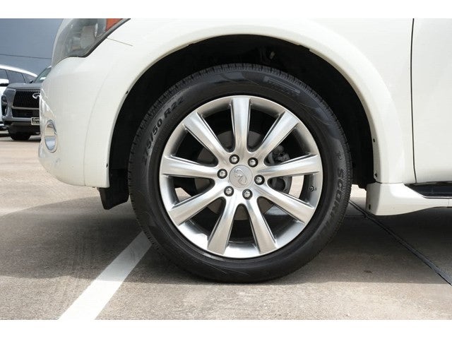 2014 INFINITI QX80 2WD 4dr