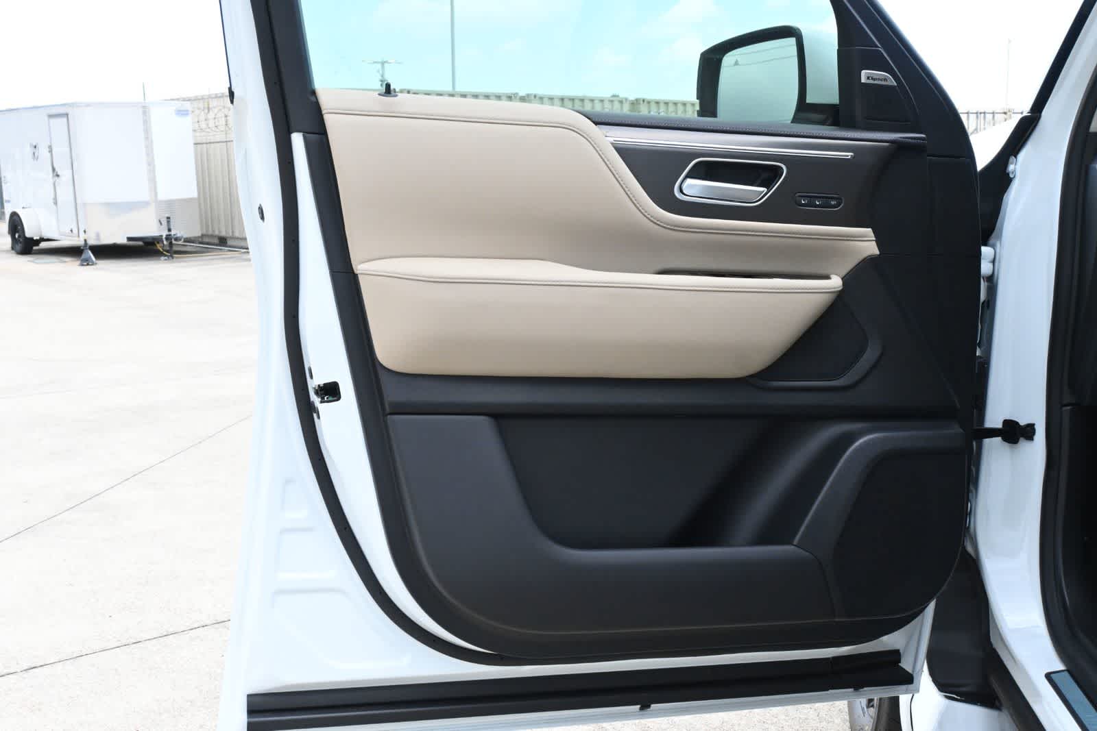 2026 INFINITI QX80 PURE