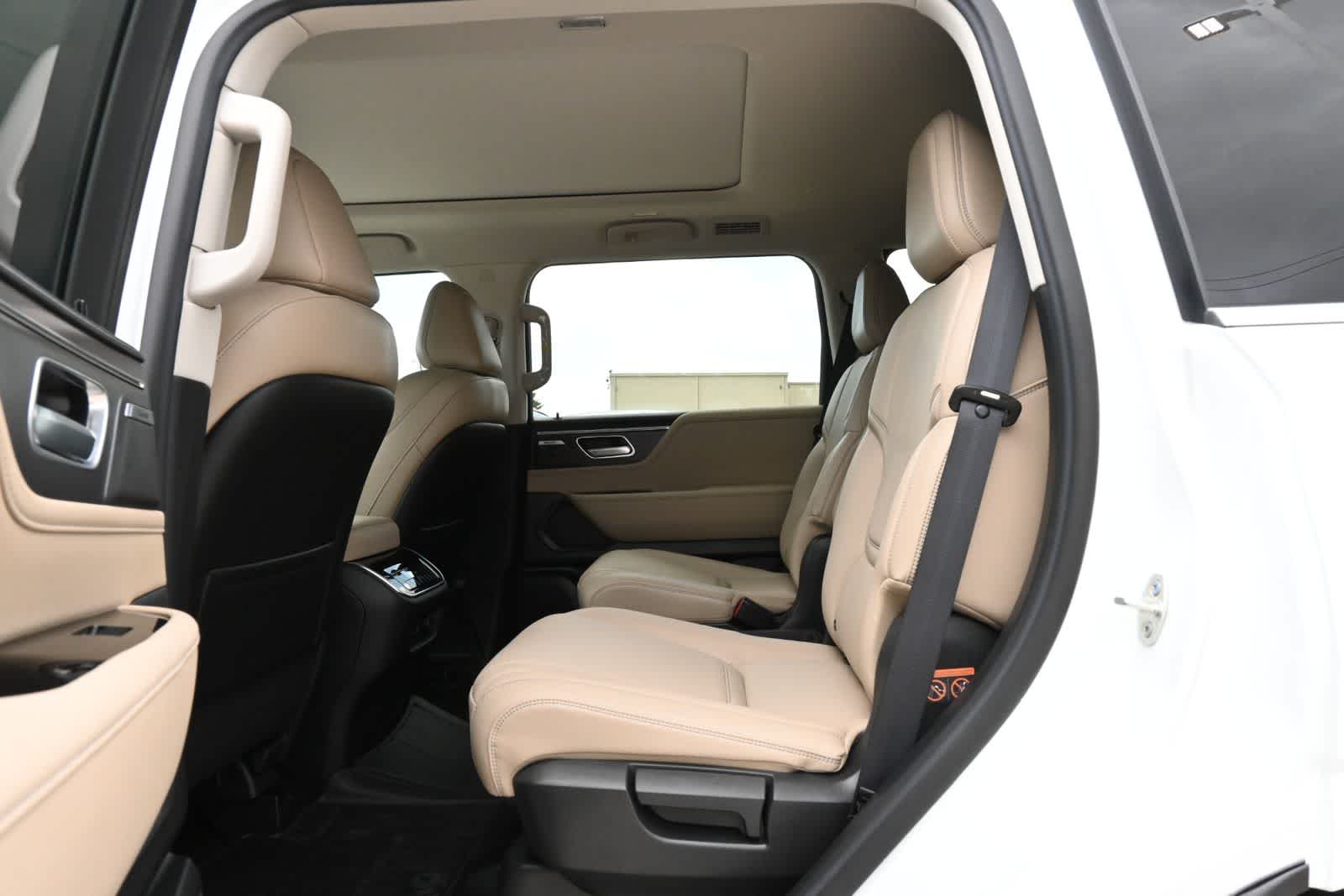 2026 INFINITI QX80 PURE