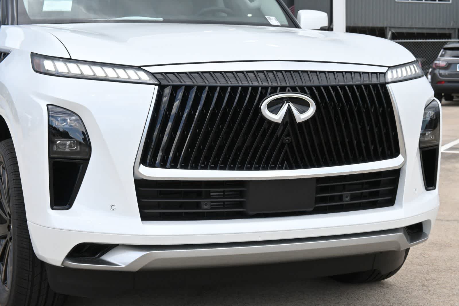 2026 INFINITI QX80 PURE