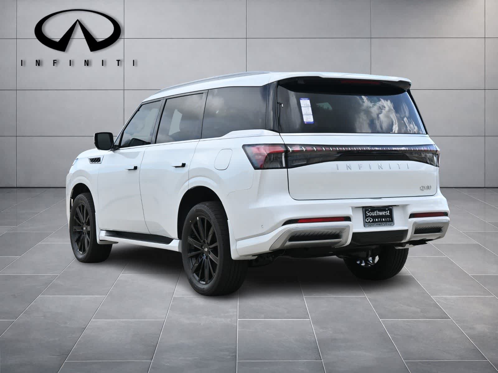 2026 INFINITI QX80 PURE