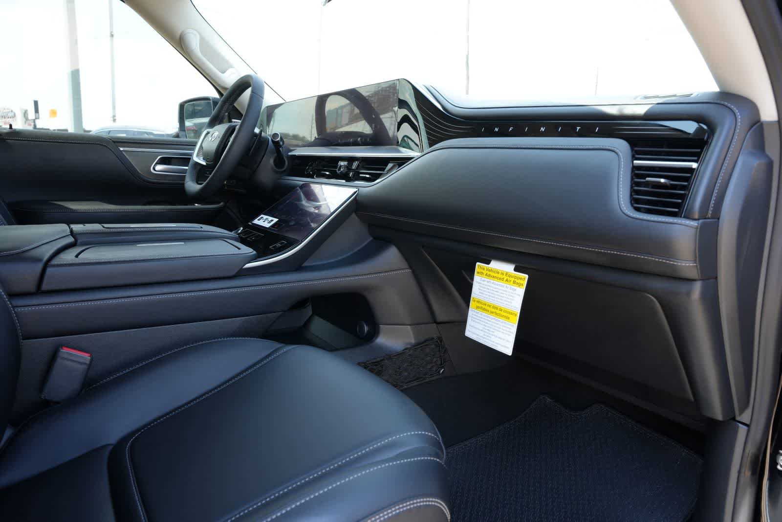 2027 INFINITI QX80 PURE