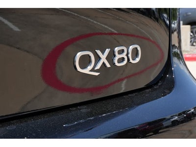 2027 INFINITI QX80 PURE