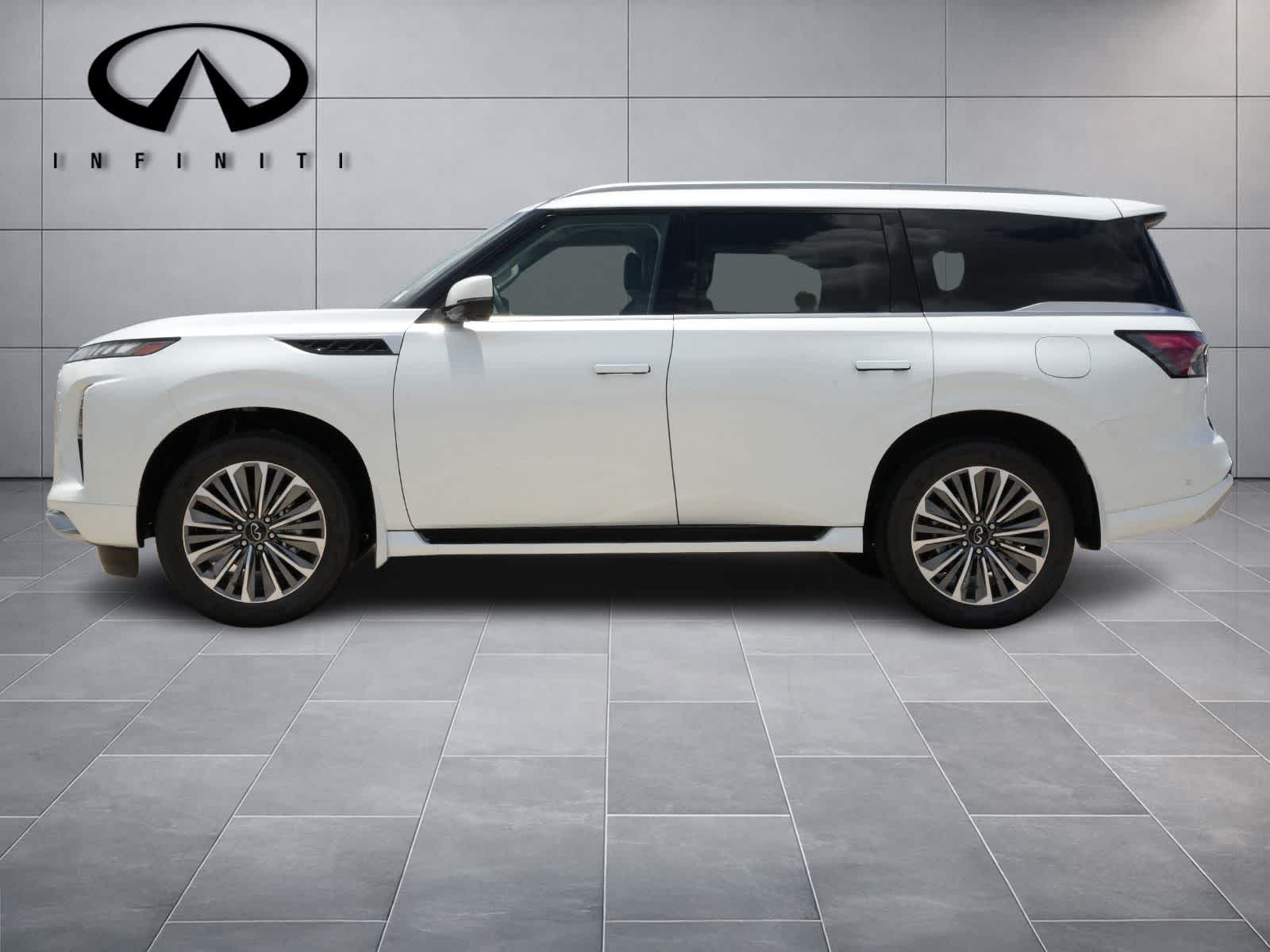 2027 INFINITI QX80 LUXE