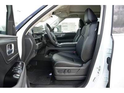 2027 INFINITI QX80 LUXE