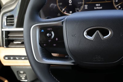 2027 INFINITI QX80 LUXE