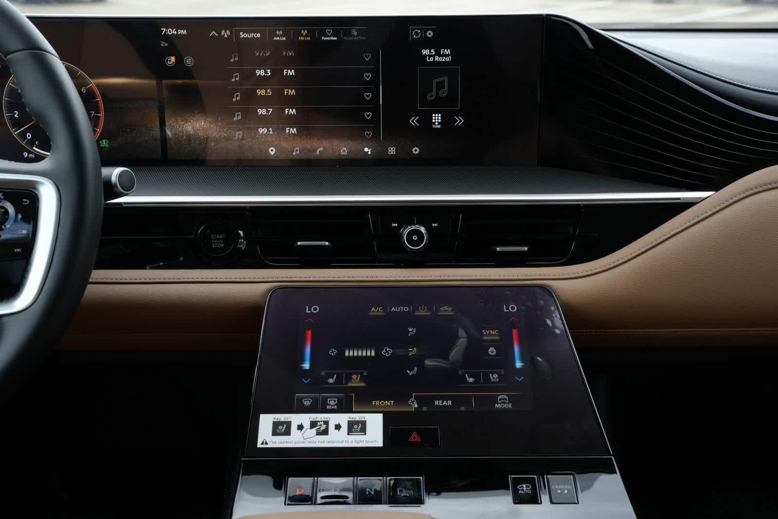 2027 INFINITI QX80 LUXE