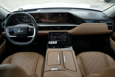 2027 INFINITI QX80 LUXE