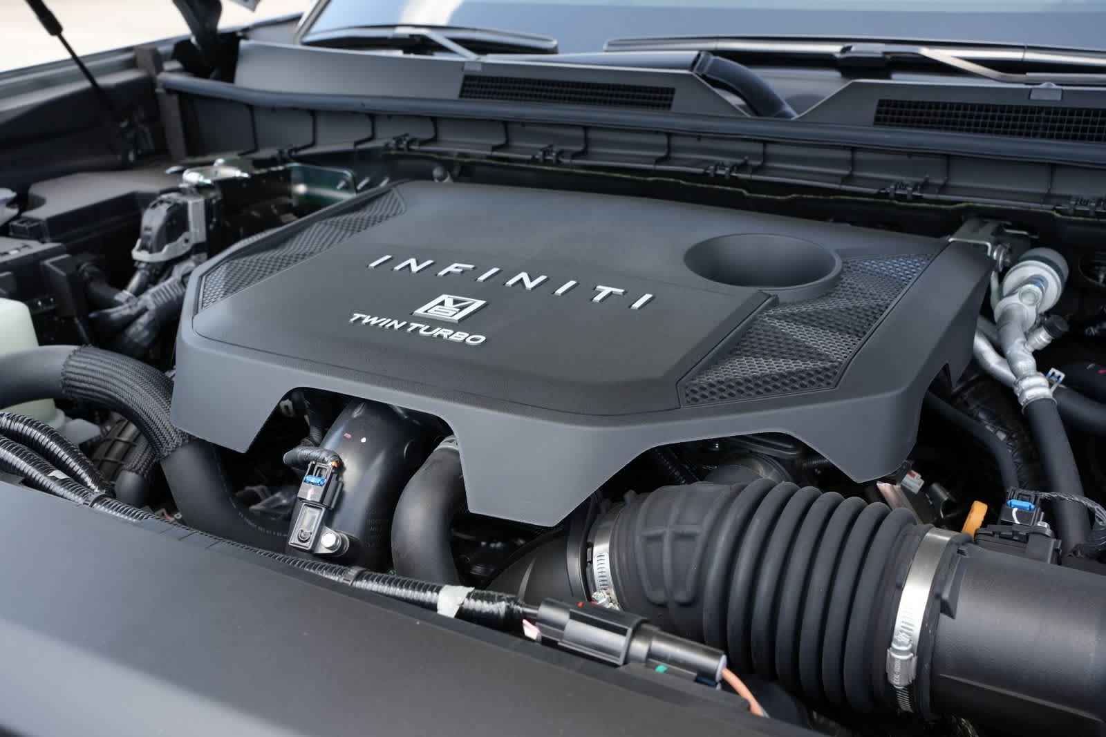 2027 INFINITI QX80 LUXE