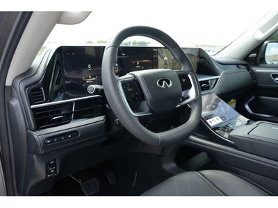 2027 INFINITI QX80 LUXE