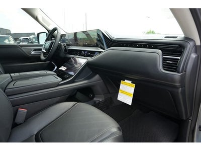 2027 INFINITI QX80 LUXE